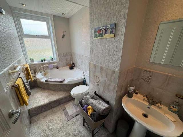 House for sale in Lower Woodlands, West Yorkshire