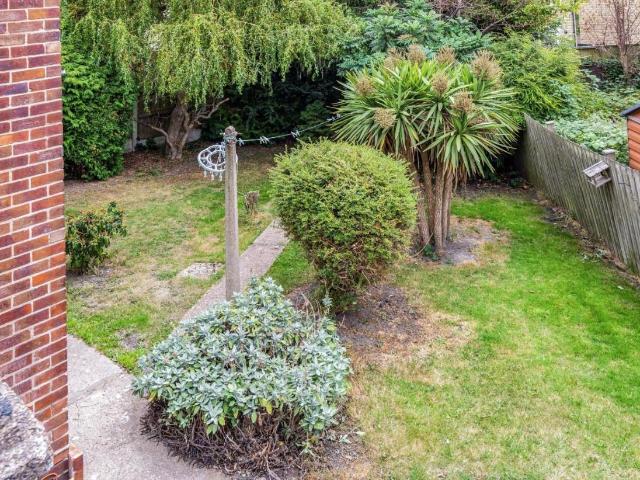 House for sale in Chapeltown, South Yorkshire