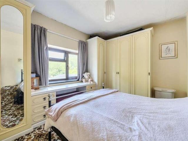 House for sale in Crowthorne