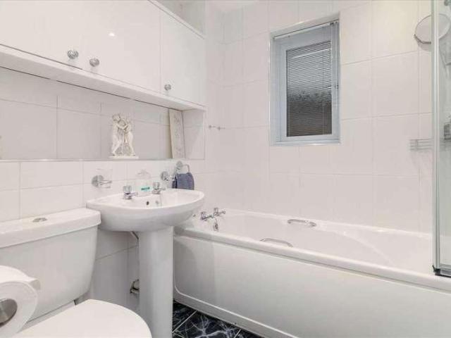 House for sale in West Mains, Barassie