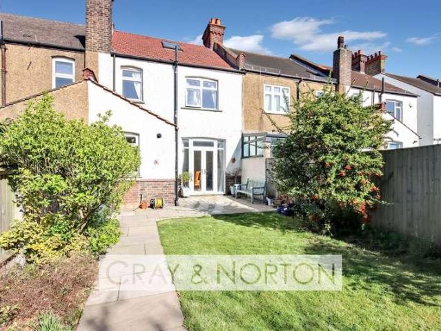 House for sale in London Borough of Croydon, Greater London