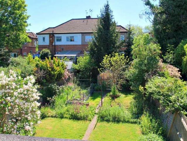 House for sale in Wealdstone, Greater London