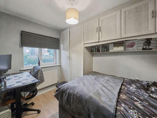 House for sale in Georgia, Greater Manchester