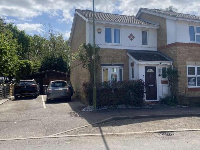 House for sale in St Albans, London Colney