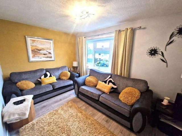 House for sale in Wollaston, Amblecote