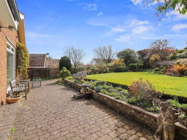House for sale in Stumperlowe, Fulwood