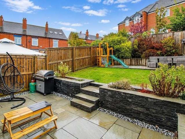 House for sale in East Ardsley, West Yorkshire
