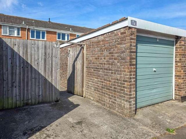 House for sale in Worle, Weston-super-mare