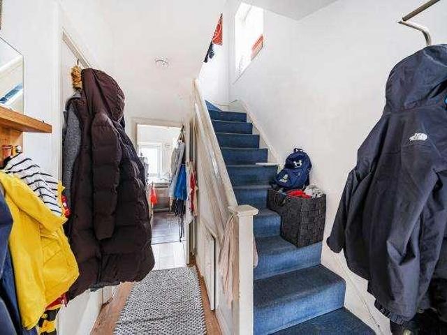 House for sale in Mill Hill, Greater London