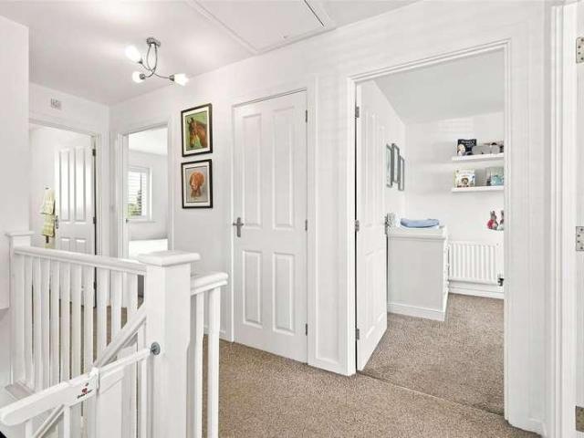 House for sale in Rochford, Barling