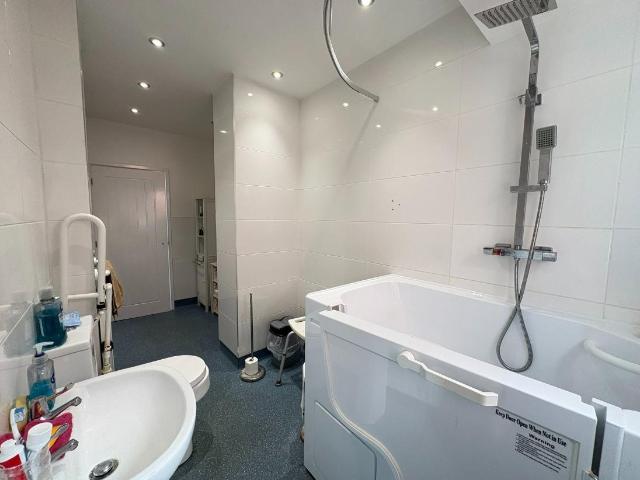 House for sale in Waddicar, Sefton