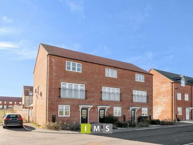 House for sale in Evershot, Oxfordshire