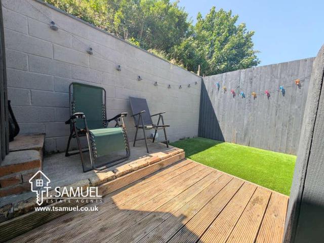 House for sale in Miskin, Wales