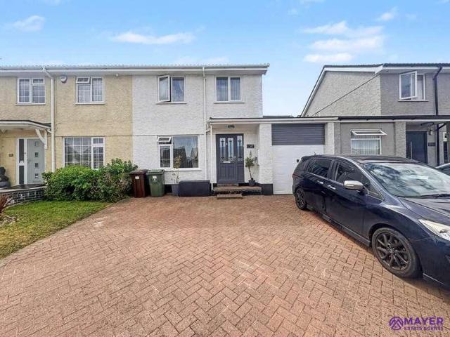 House for sale in Colebrook Village, Mount Wise