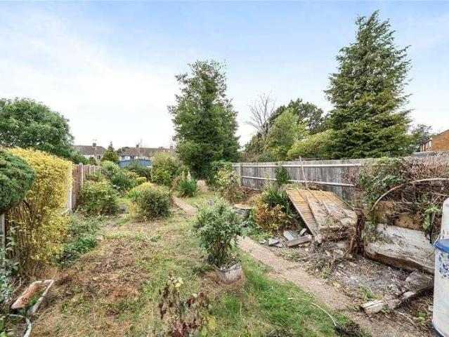 House for sale in Lewsey Farm