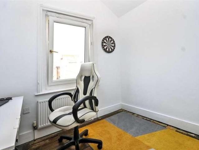 House for sale in Roselands, Eastbourne