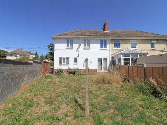 House for sale in Upton, West Yorkshire