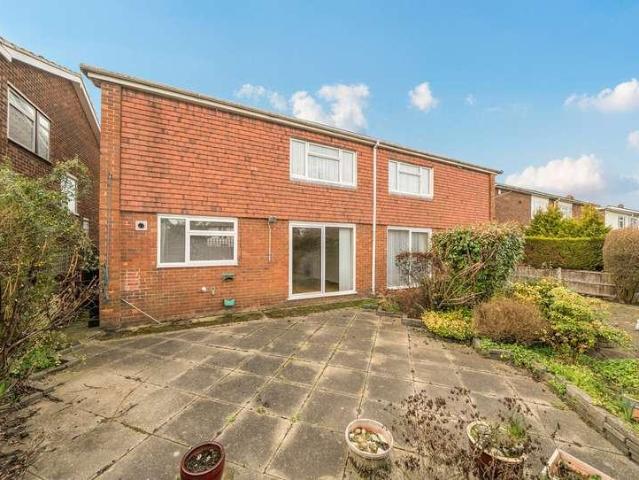 House for sale in St Mary Cray, Greater London