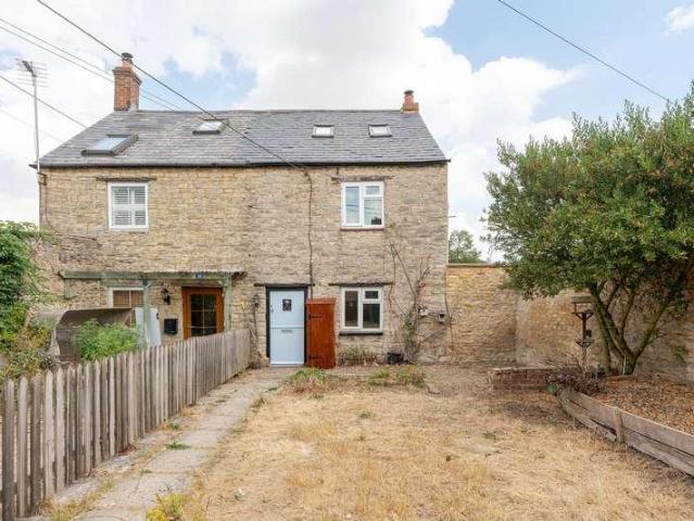 House for sale in Evershot, Oxfordshire