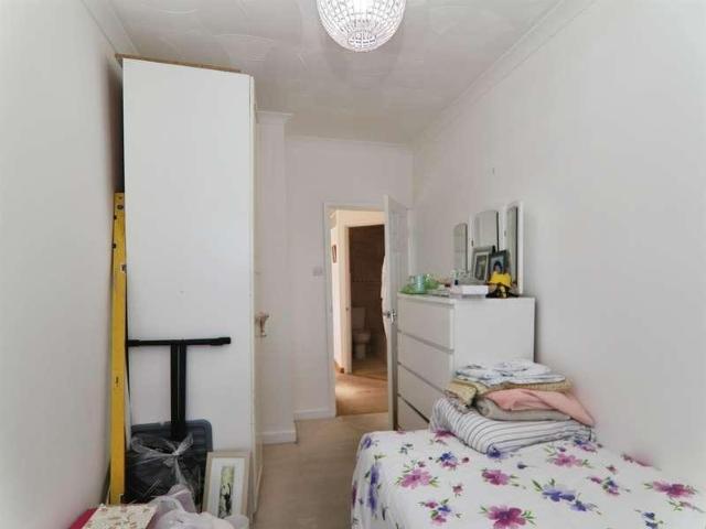 House for sale in Llantwit Fardre, Church Village