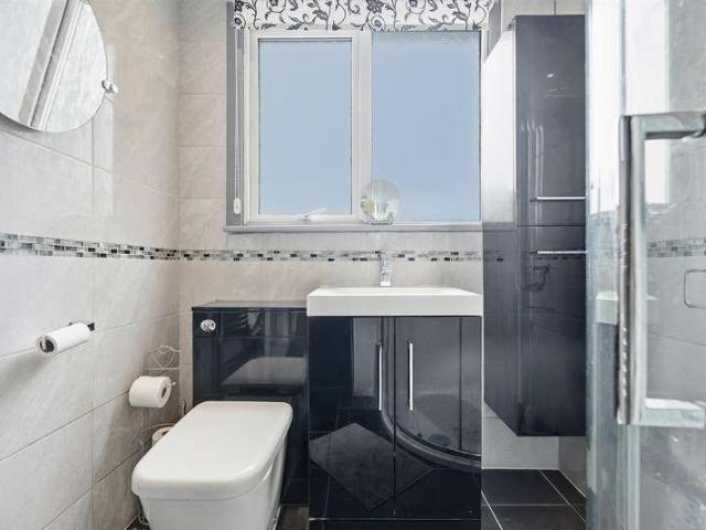 House for sale in Ivy Farm, Macclesfield
