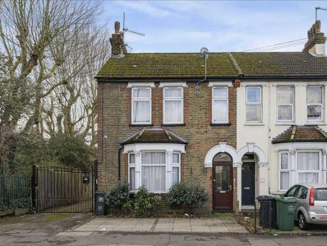 House for sale in New Town, Monks Orchard