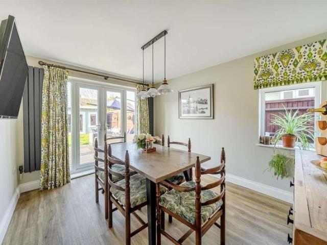 House for sale in Aston Clinton, Buckinghamshire