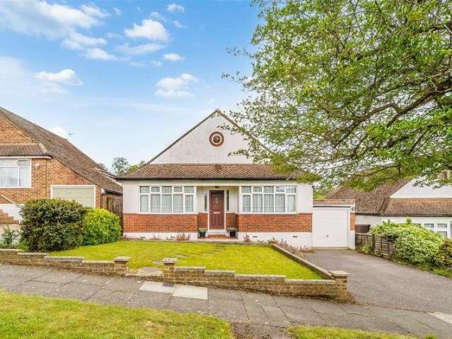 House for sale in Red Hill, Surrey