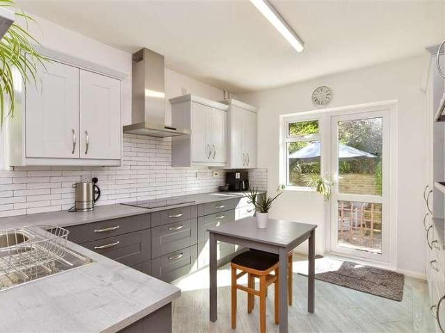House for sale in West Worthing, Worthing