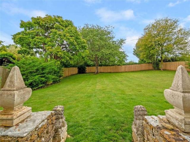 House for sale in Black Bourton, Oxfordshire