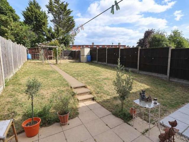 House for sale in Roebuck, Stevenage