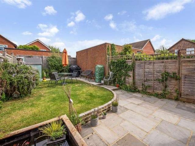 House for sale in Aldingbourne, Clapham