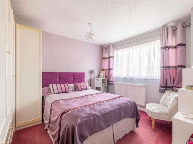 House for sale in Dedworth, Windsor