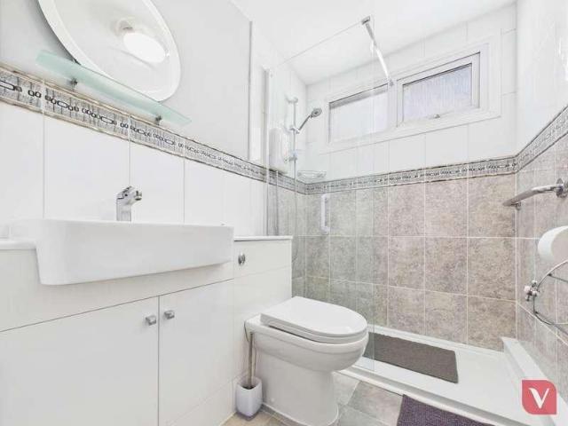House for sale in Luton, Hockwell Ring