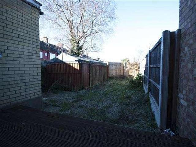 House for sale in Chingford Mount, Highams Park