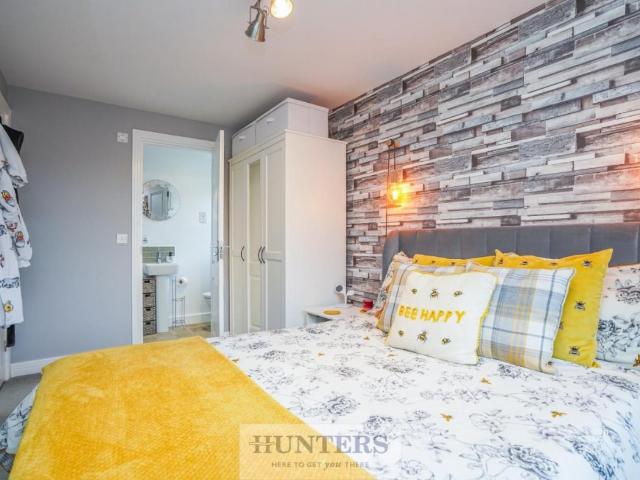 House for sale in Hut Green, Eggborough