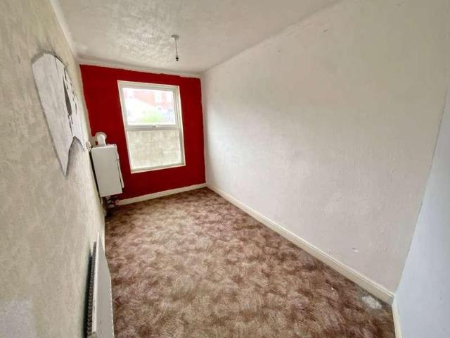 House for sale in Halesowen, West Midlands
