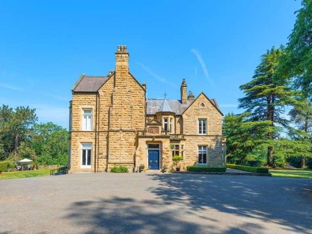 House for sale in Froncysyllte, Wales