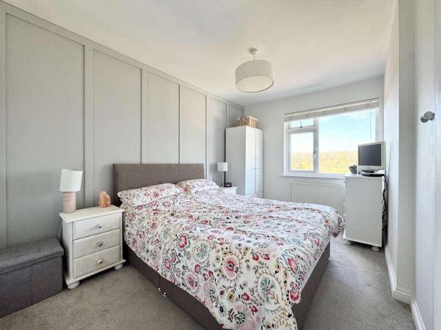 House for sale in Nettleden with Potten End, Pouchen End