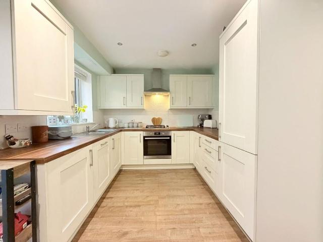 House for sale in Godley, Greenheys