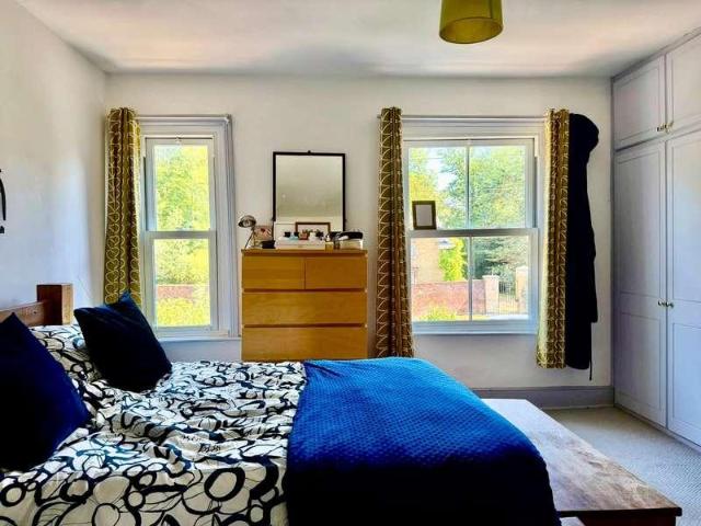 House for sale in Barton Stacey, Hampshire