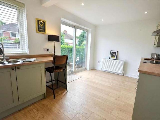 House for sale in Stone, Baswich