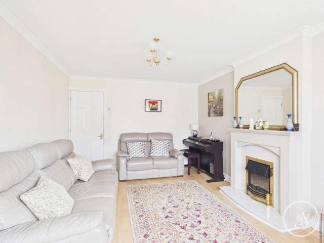 House for sale in Whitkirk, Colton