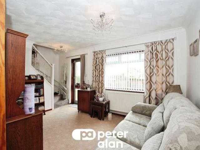 House for sale in Cefn Fforest, Wales