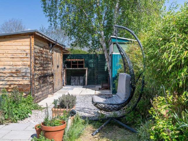 House for sale in Feckenham, City Of Bristol