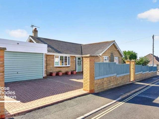 House for sale in Lake, Isle of Wight