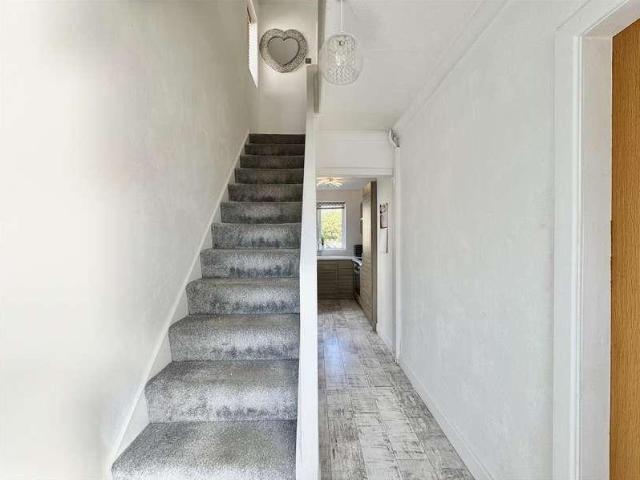 House for sale in Lascelles Hall, Fenay Bridge