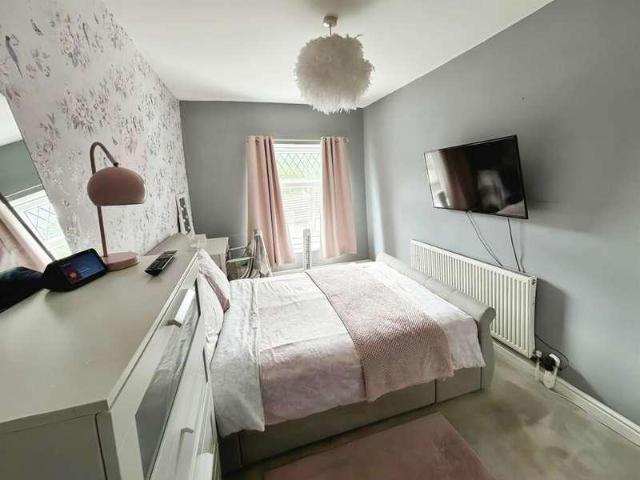 House for sale in Brithdir, New Tredegar