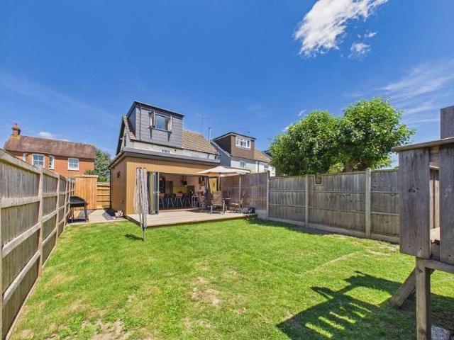 House for sale in Horsham, West Sussex
