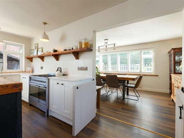 House for sale in Elvington, Ash